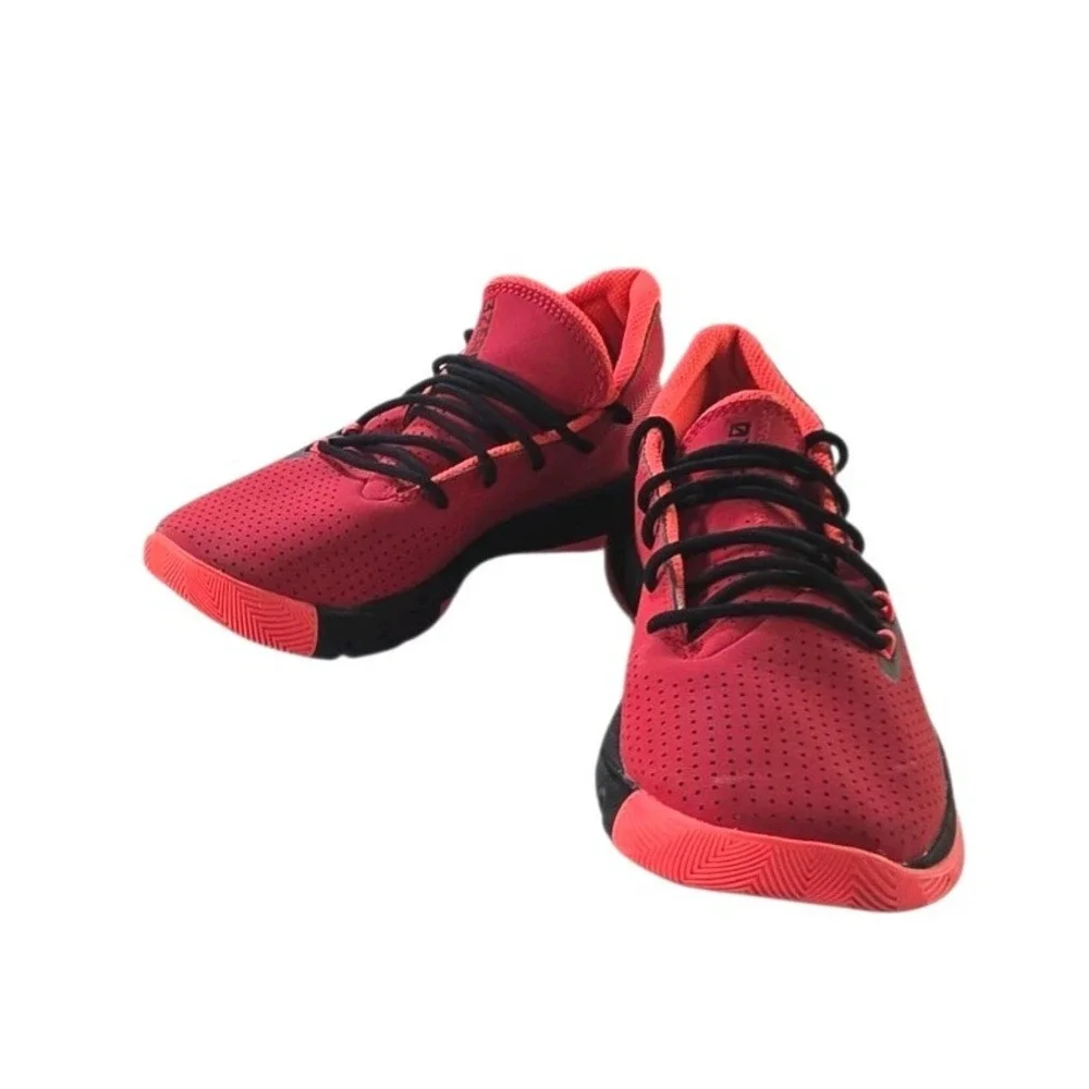 NEW Under Armour Boys 3Zero III Basketball Shoes Size 5 Youth Stephen Curry‎